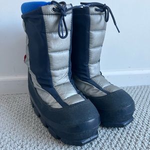 Vintage moon boots size 7/8 women’s size